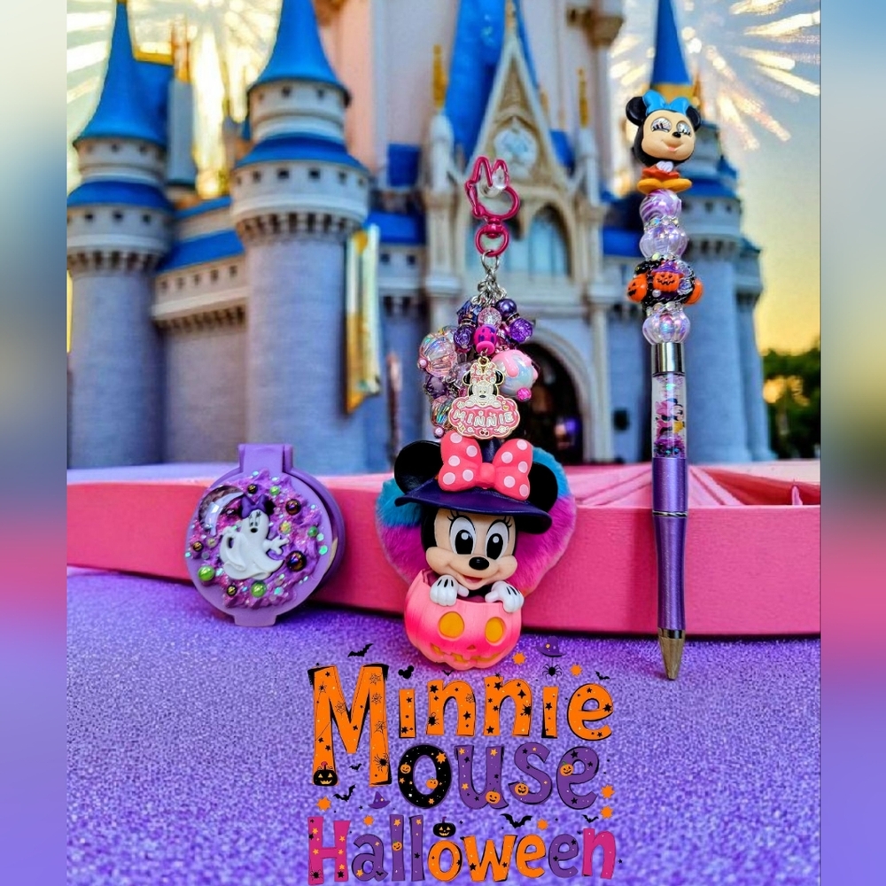 New Minnie Mouse Doorables Hand Made CHARM COMPACT MIRROR & Pen